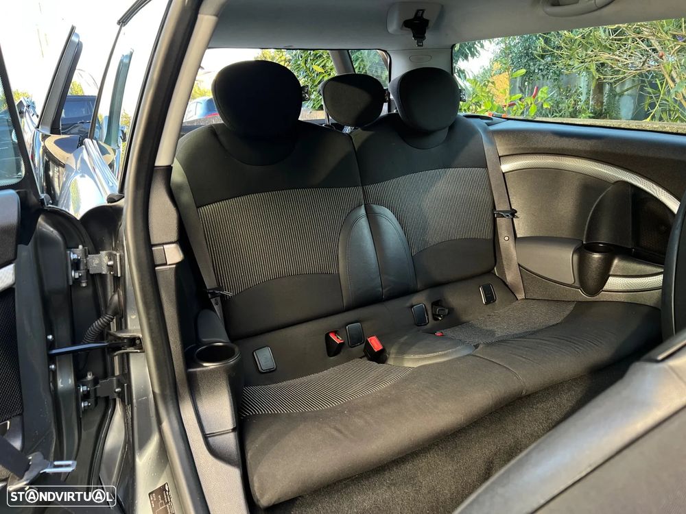 MINI Clubman Cooper S - 12