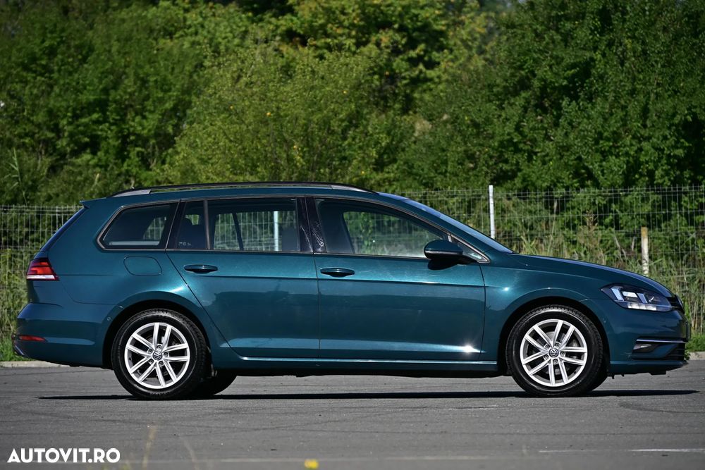 Volkswagen Golf 2.0 TDI 4Motion BMT Comfortline - 12