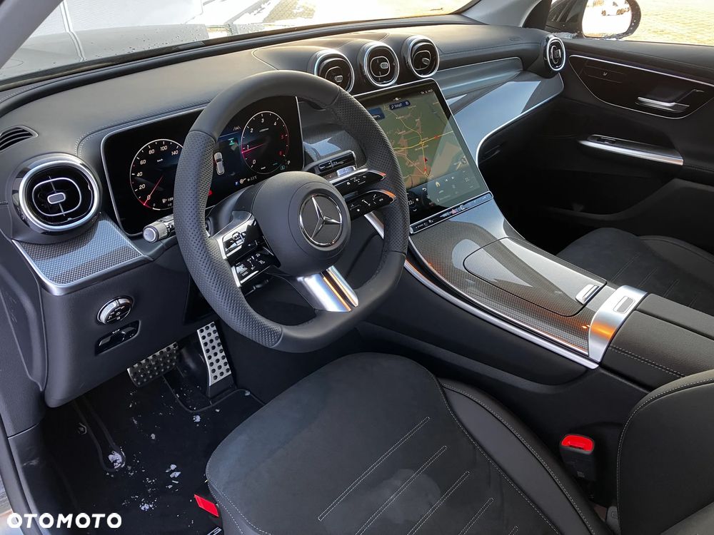 Mercedes-Benz GLC 220 d mHEV 4-Matic AMG Line - 4