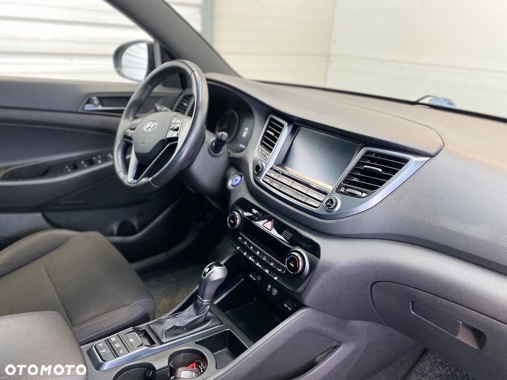 Hyundai Tucson 1.7 CRDI BlueDrive Style 2WD DCT - 9