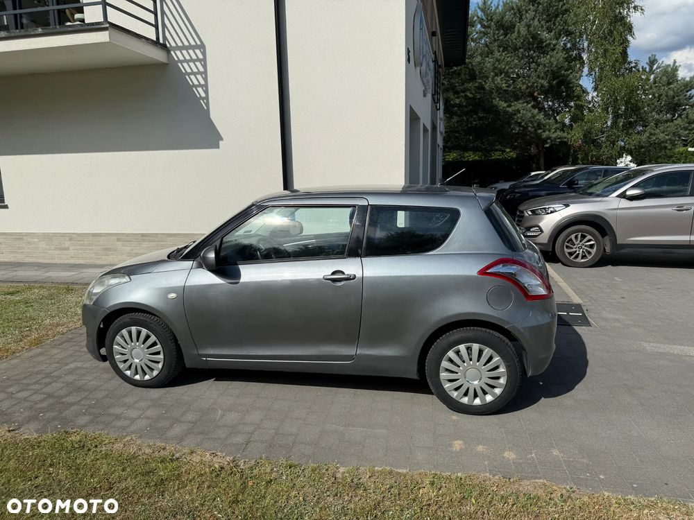 Suzuki Swift 1.2 Club - 3