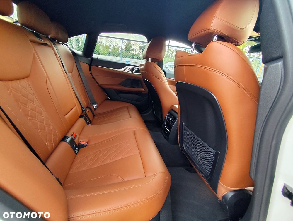 BMW i4 80.7kWh M50 - 9