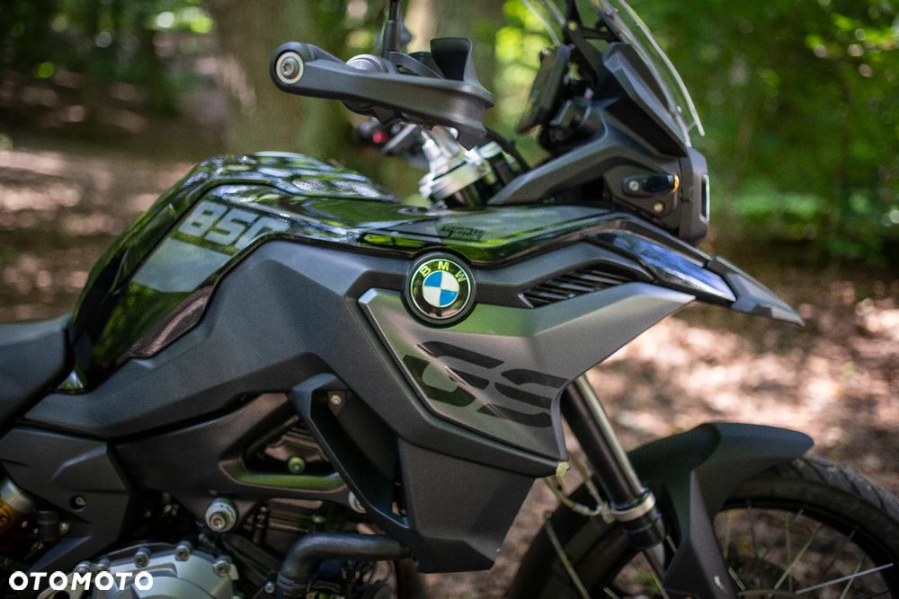 BMW F - 6