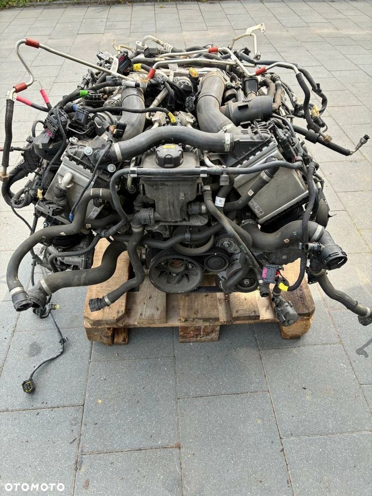 SILNIK N63B44D KOMPLETNY Z OSPRZĘTEM BMW 550i 750i 850i G05 M50i N63B44D - 8