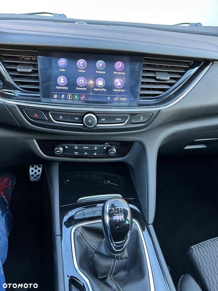 Opel Insignia - 31