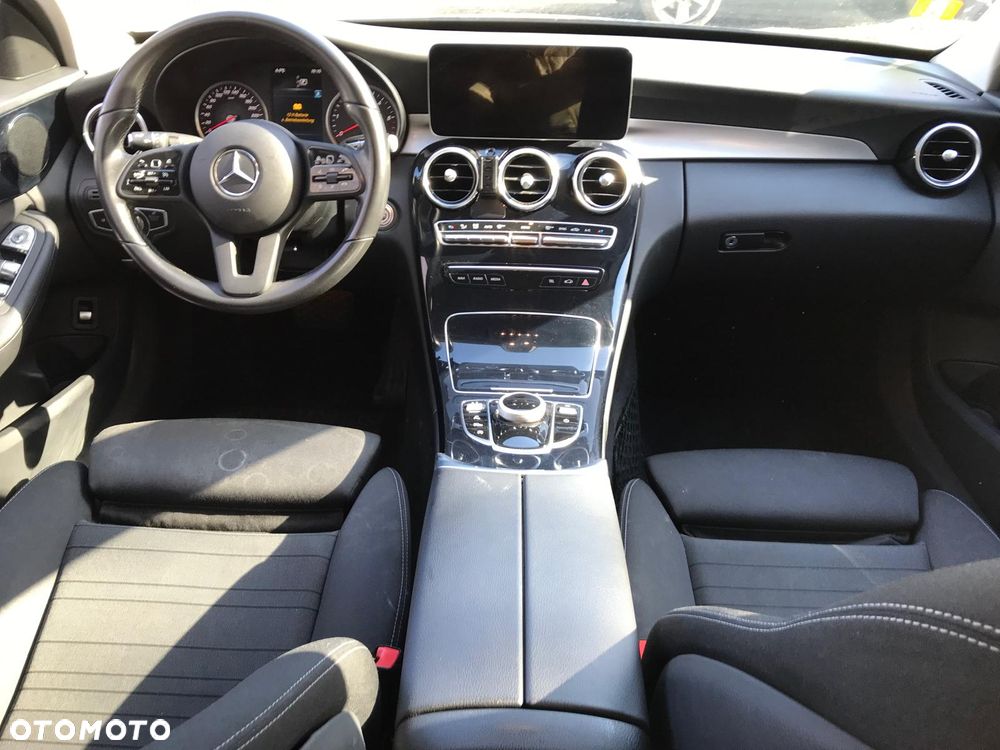 Mercedes-Benz Klasa C 180 d 9G-TRONIC - 15