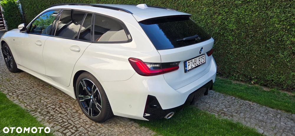 BMW Seria 3 318i M Sport - 4