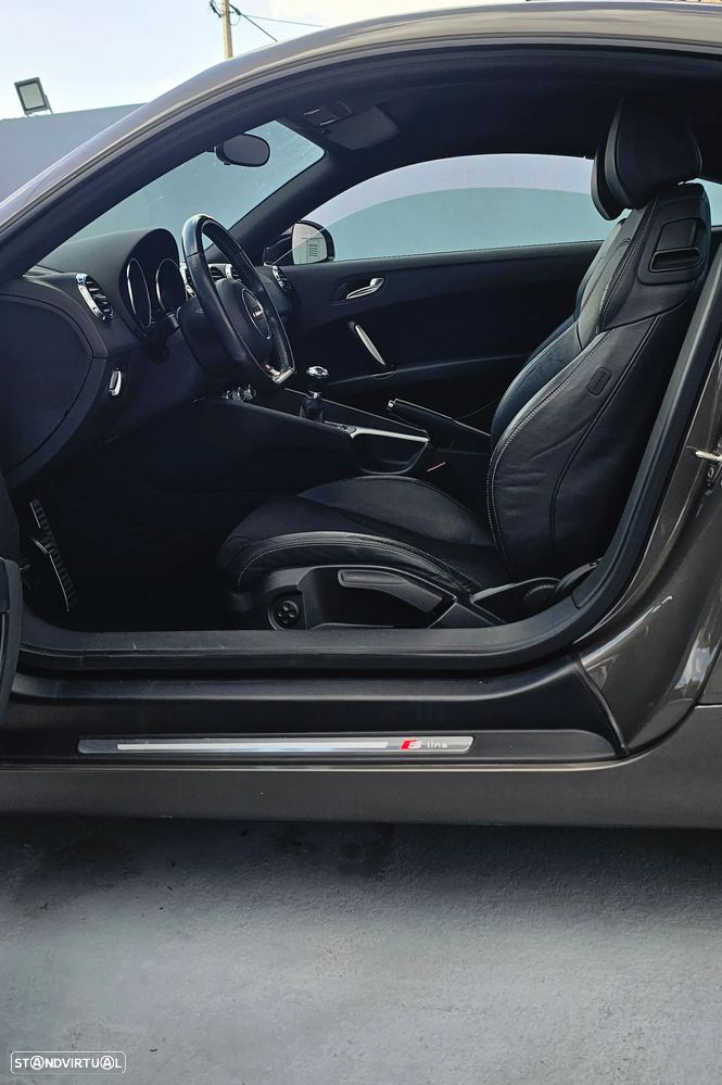 Audi TT Coupé 1.8 TFSI - 12