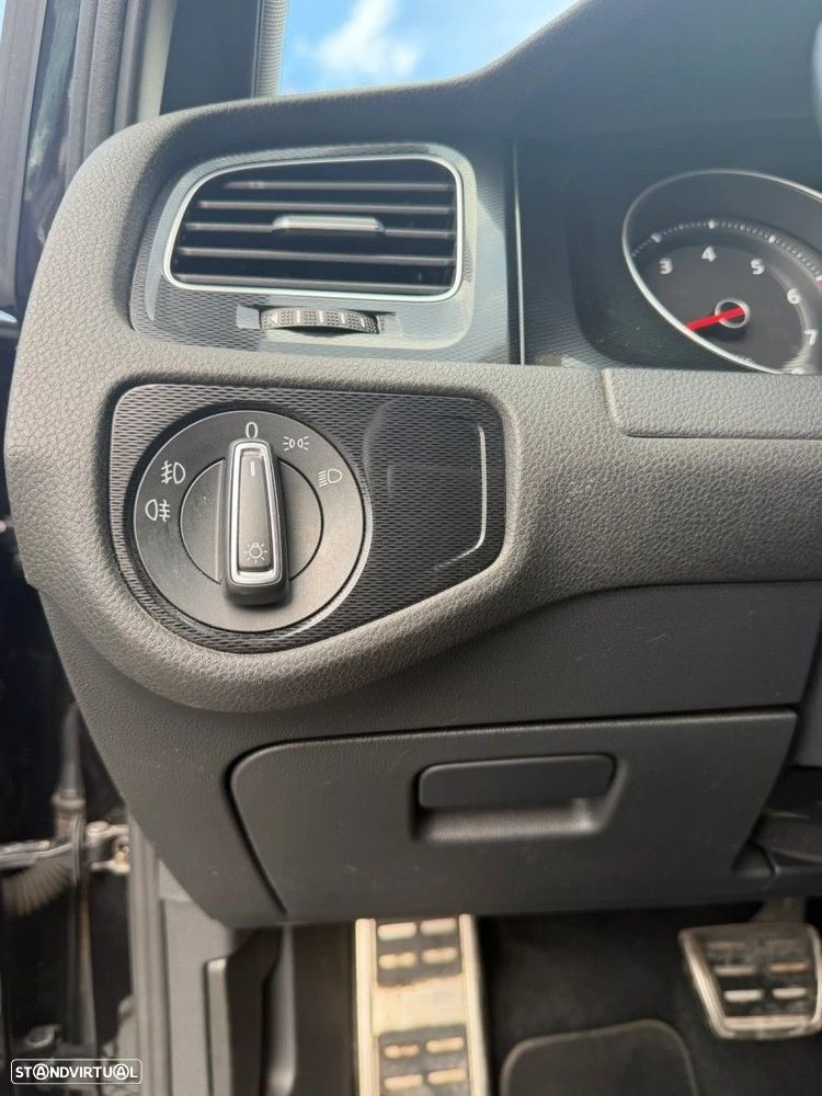 VW Golf 2.0 TSi GTi DSG - 24