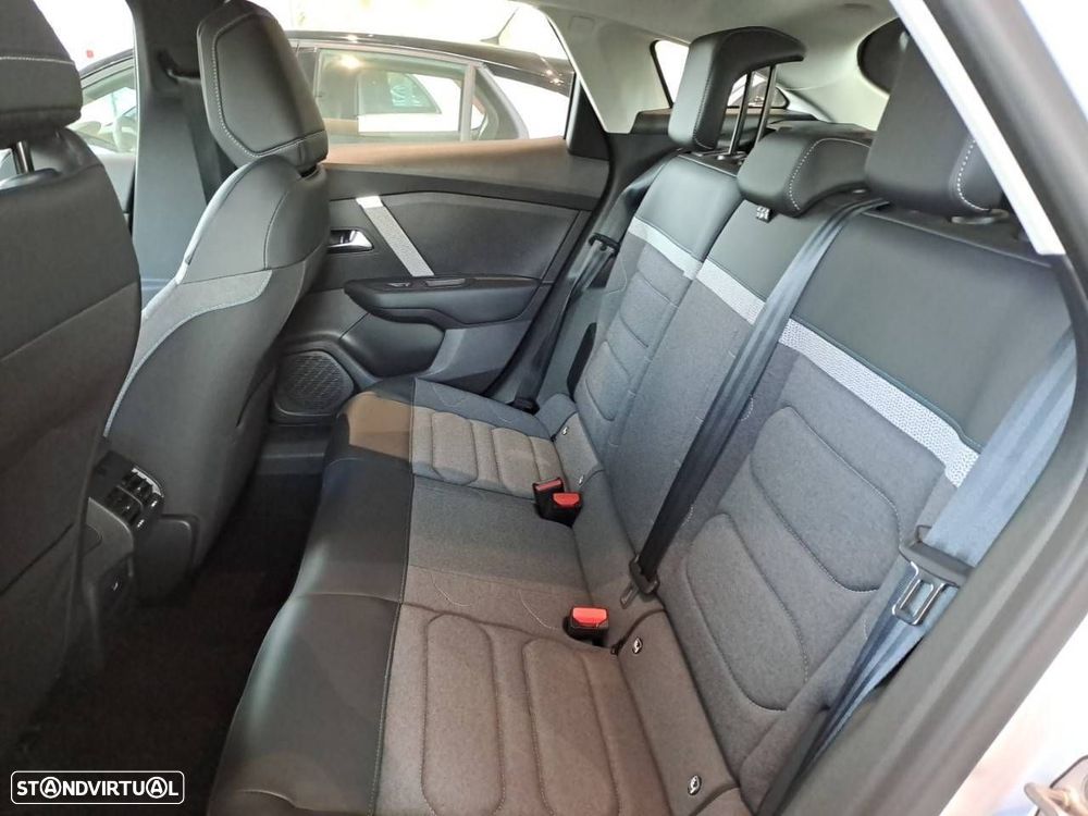 Citroën C4 1.2 PureTech Plus - 10