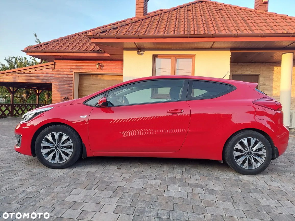 Kia ProCeed Pro_cee'd 1.4 M - 11