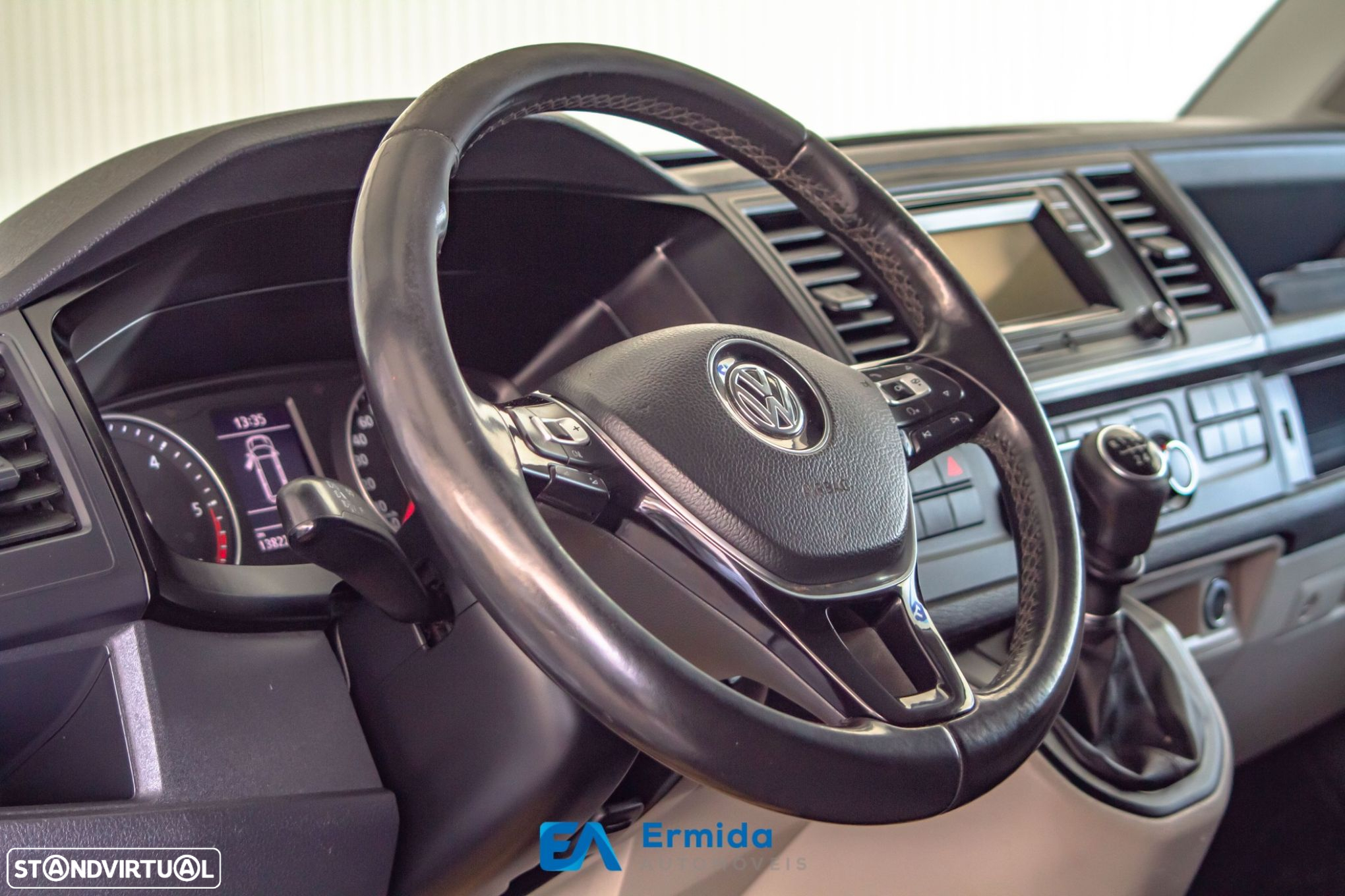 VW Transporter 2.0 TDi 102 Extra AC BlueMotion - 24