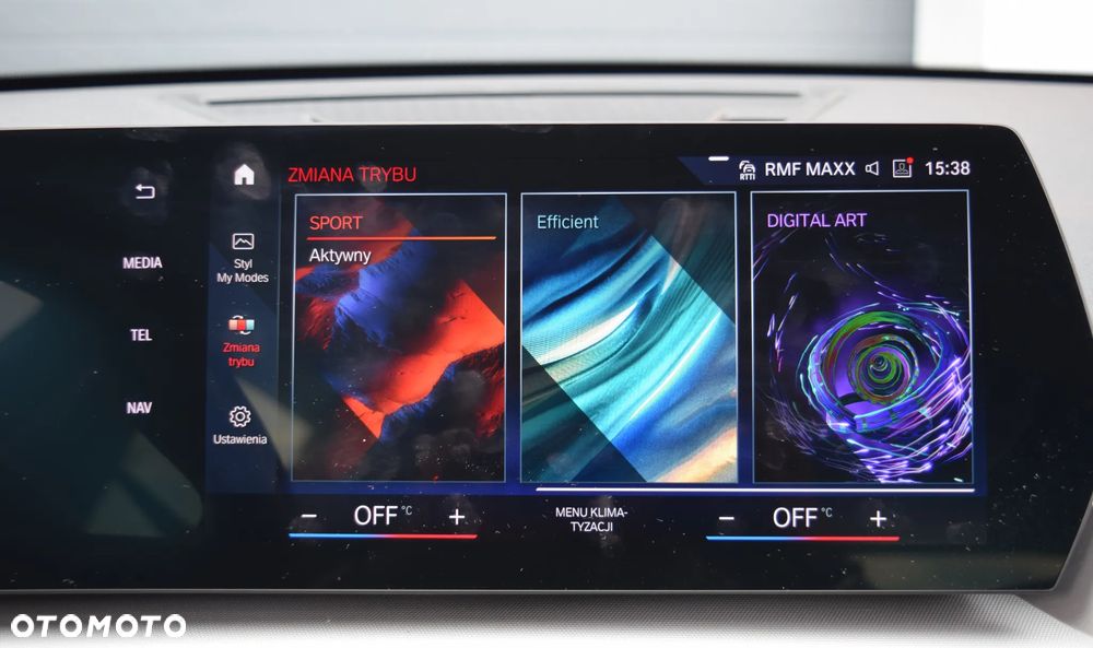 BMW X1 sDrive18d Advantage sport - 28