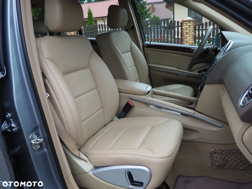 Mercedes-Benz ML - 24