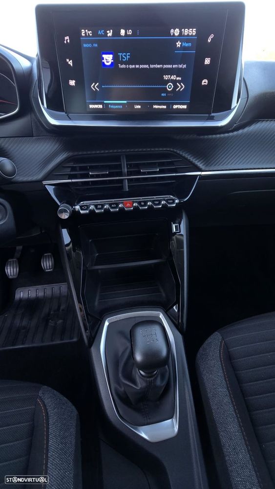 Peugeot 2008 1.2 PureTech Active - 12