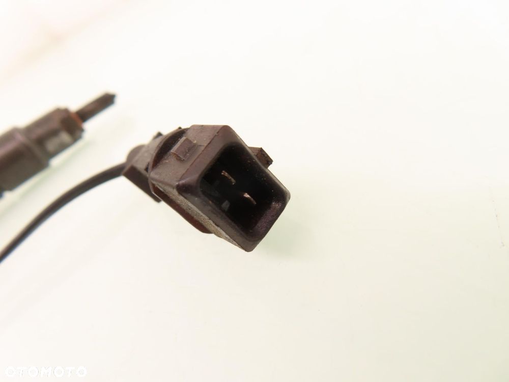 WTRYSK STERUJĄCY SKODA FABIA I 1.9 SDI 028130203E 0432193598 - 3