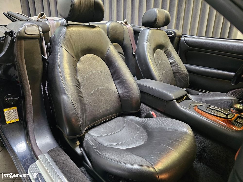 Jaguar XK XKR 4.2 Coupé SC - 21