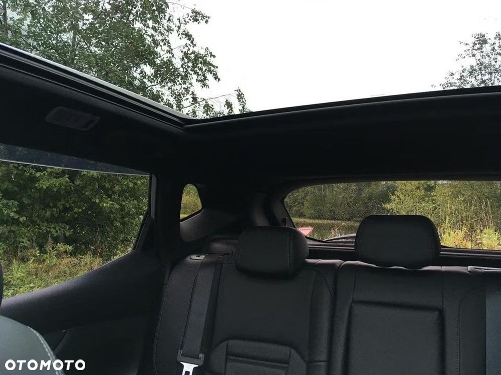 Nissan Qashqai 1.6 dCi Xtronic TEKNA+ - 19