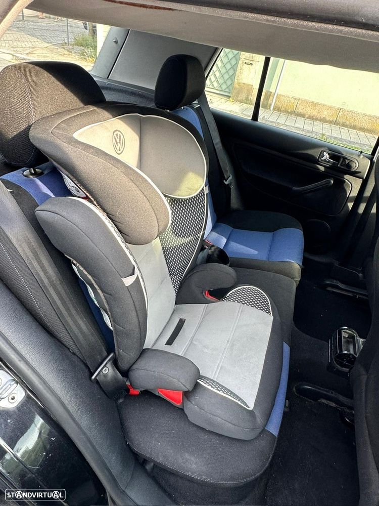 VW Golf 1.9 TDi 25 Anos - 15