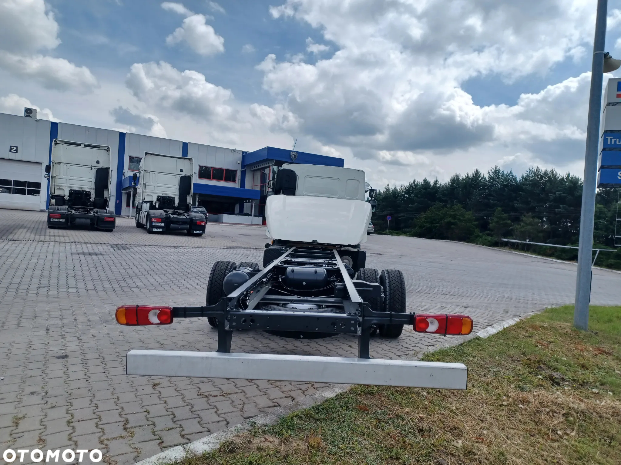 DAF LF 260 FA  4x2 12 t dmc Podwozie pod zabudowę,! Fabrycznie nowe! - 3