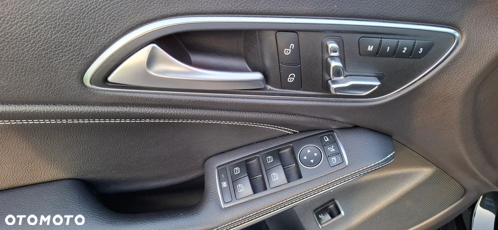 Mercedes-Benz CLA - 22