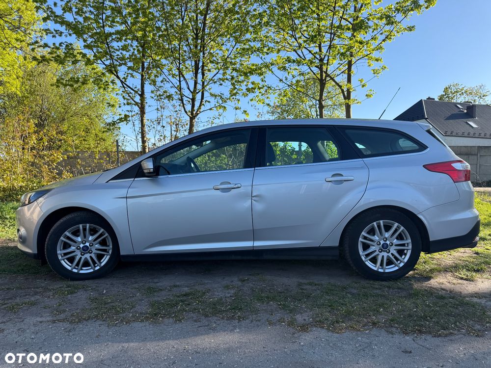 Ford Focus 1.6 TDCi DPF Start-Stopp-System Titanium - 6