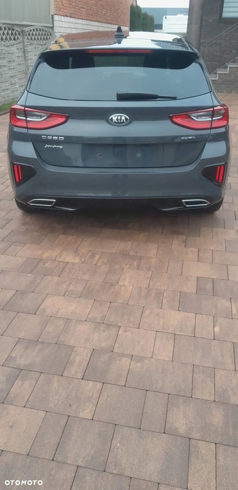 Kia Ceed 1.6 CRDi DCT GT Line - 22