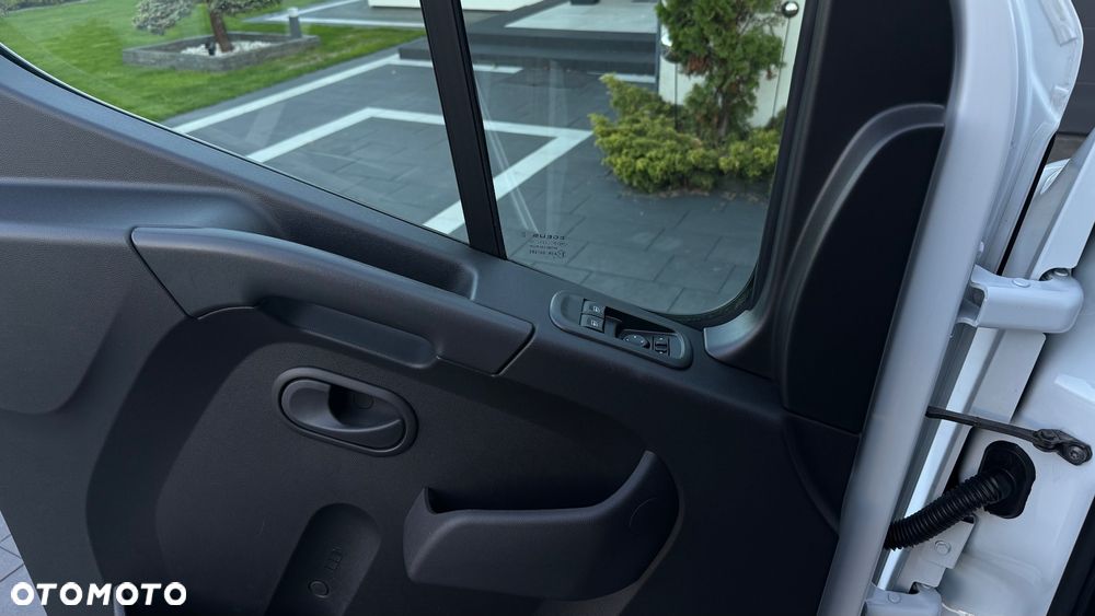 Renault Master - 22