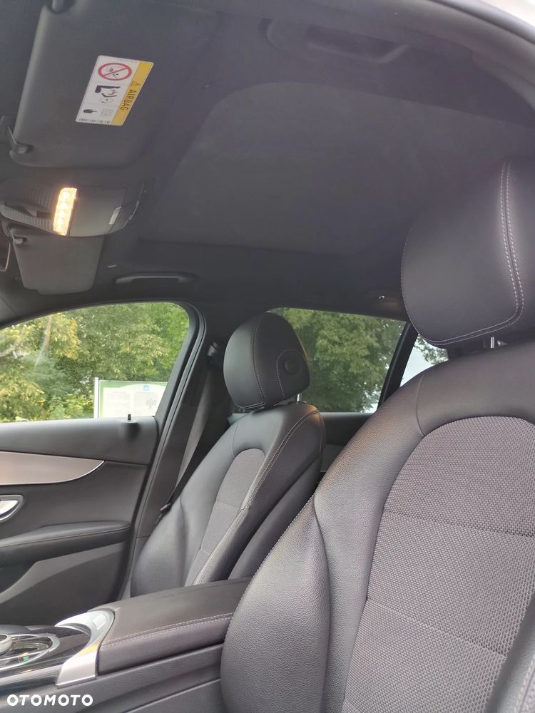 Mercedes-Benz Klasa C 220 d 9G-TRONIC AMG Line - 23