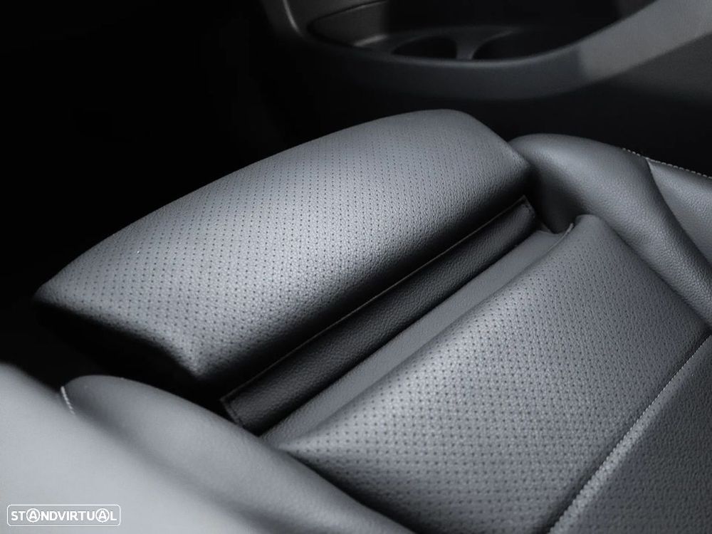 Mercedes-Benz GLC 300 e 4Matic - 16