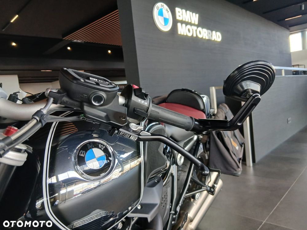 BMW R - 12