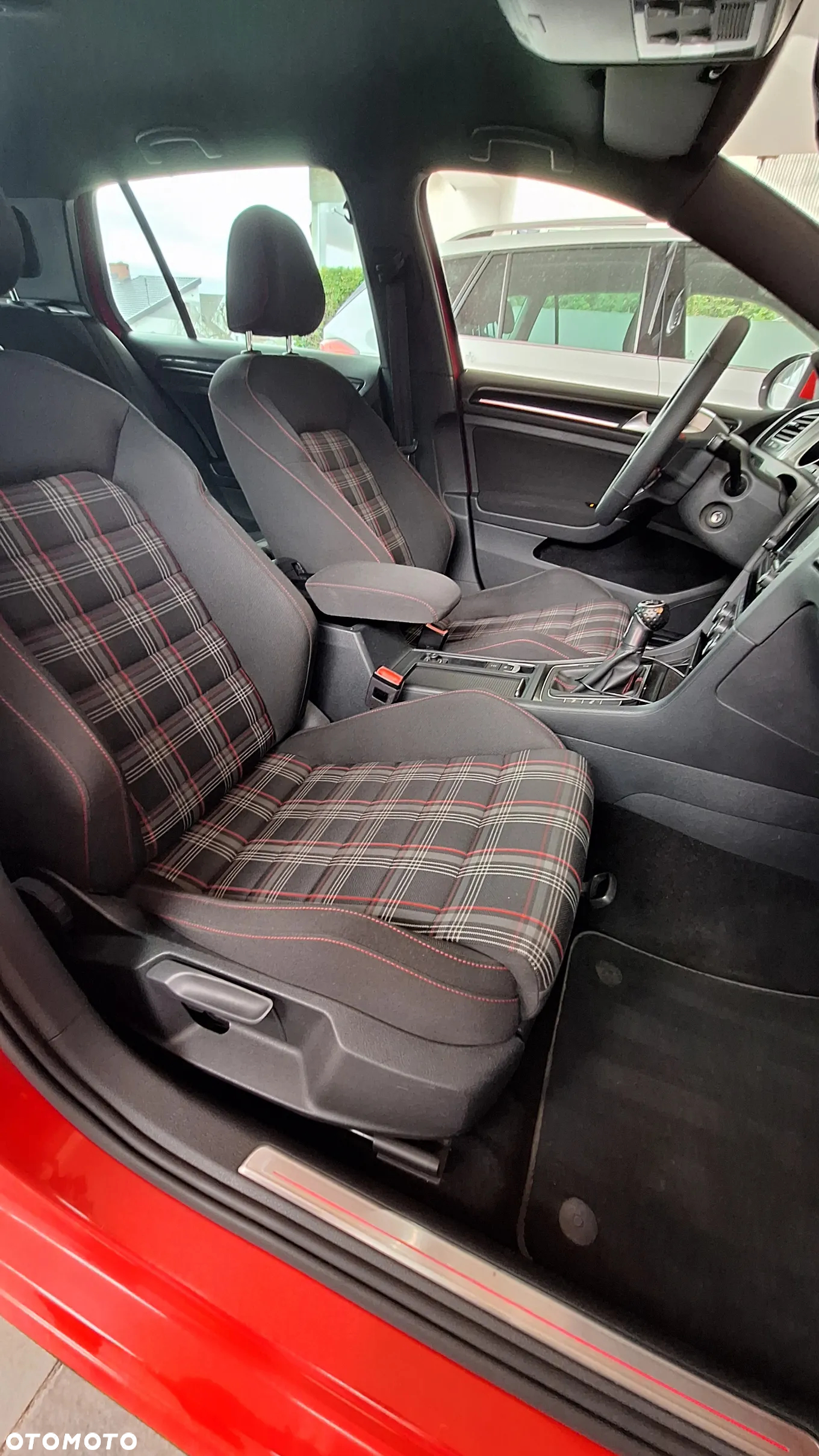 Volkswagen Golf VII 2.0 TSI BMT GTI Performance - 11