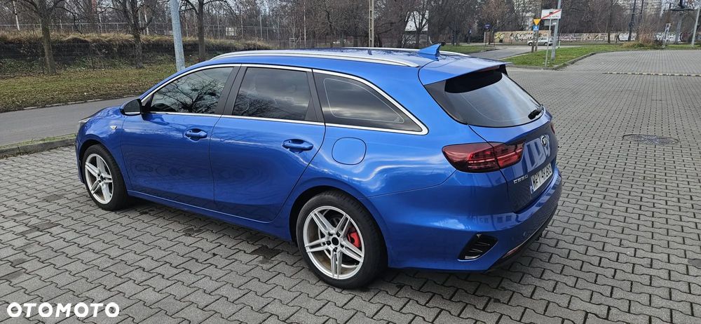 Kia Ceed - 7