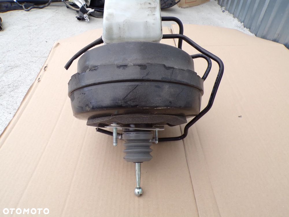 SERWO HAMULCOWE VOLVO XC40 II P32256766 - 3