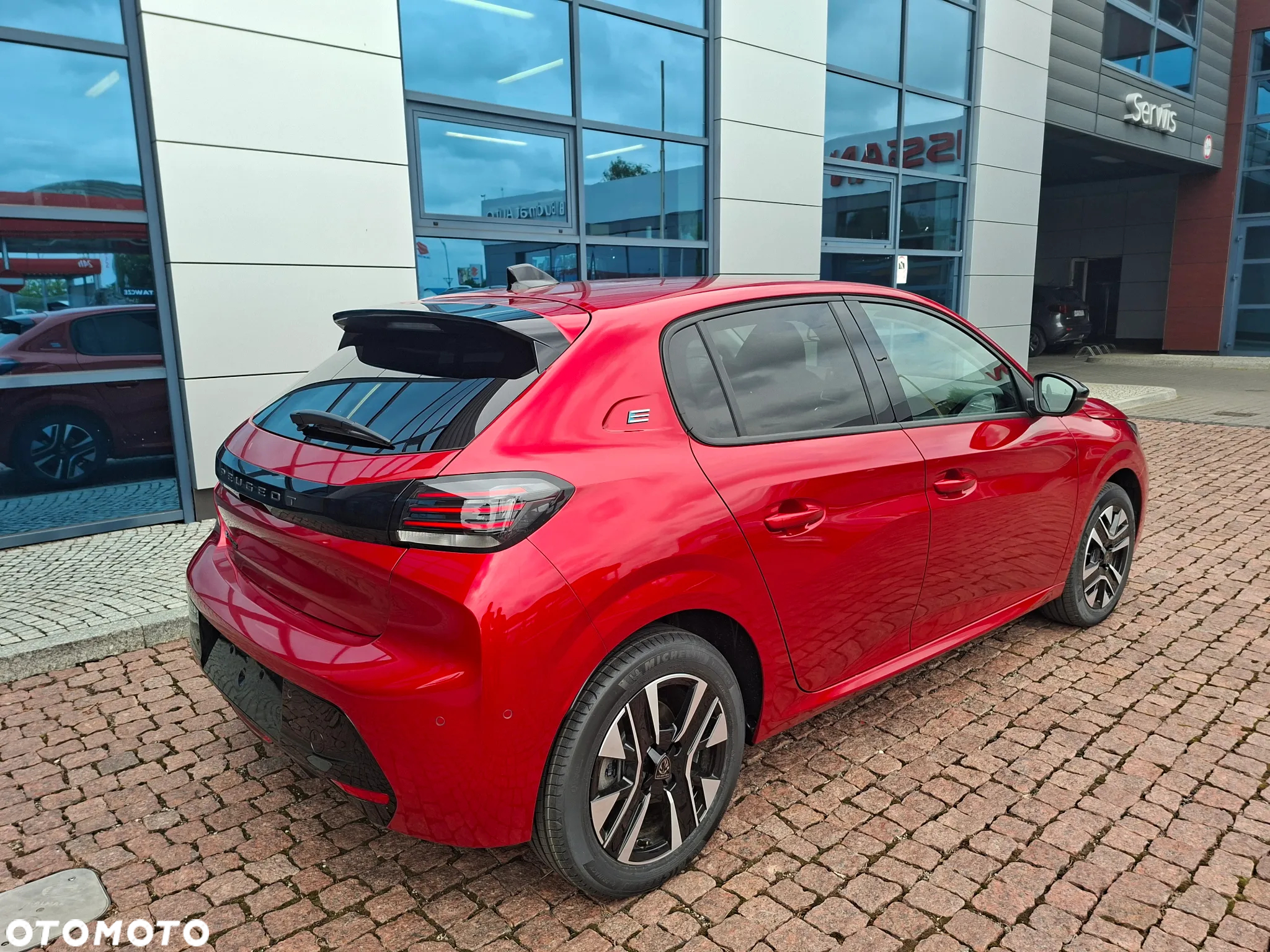 Peugeot 208 e-208 51kWh Allure - 6