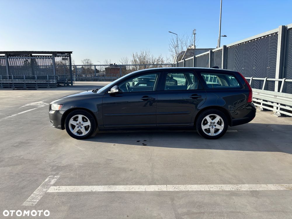 Volvo V50 2.0D Momentum - 6