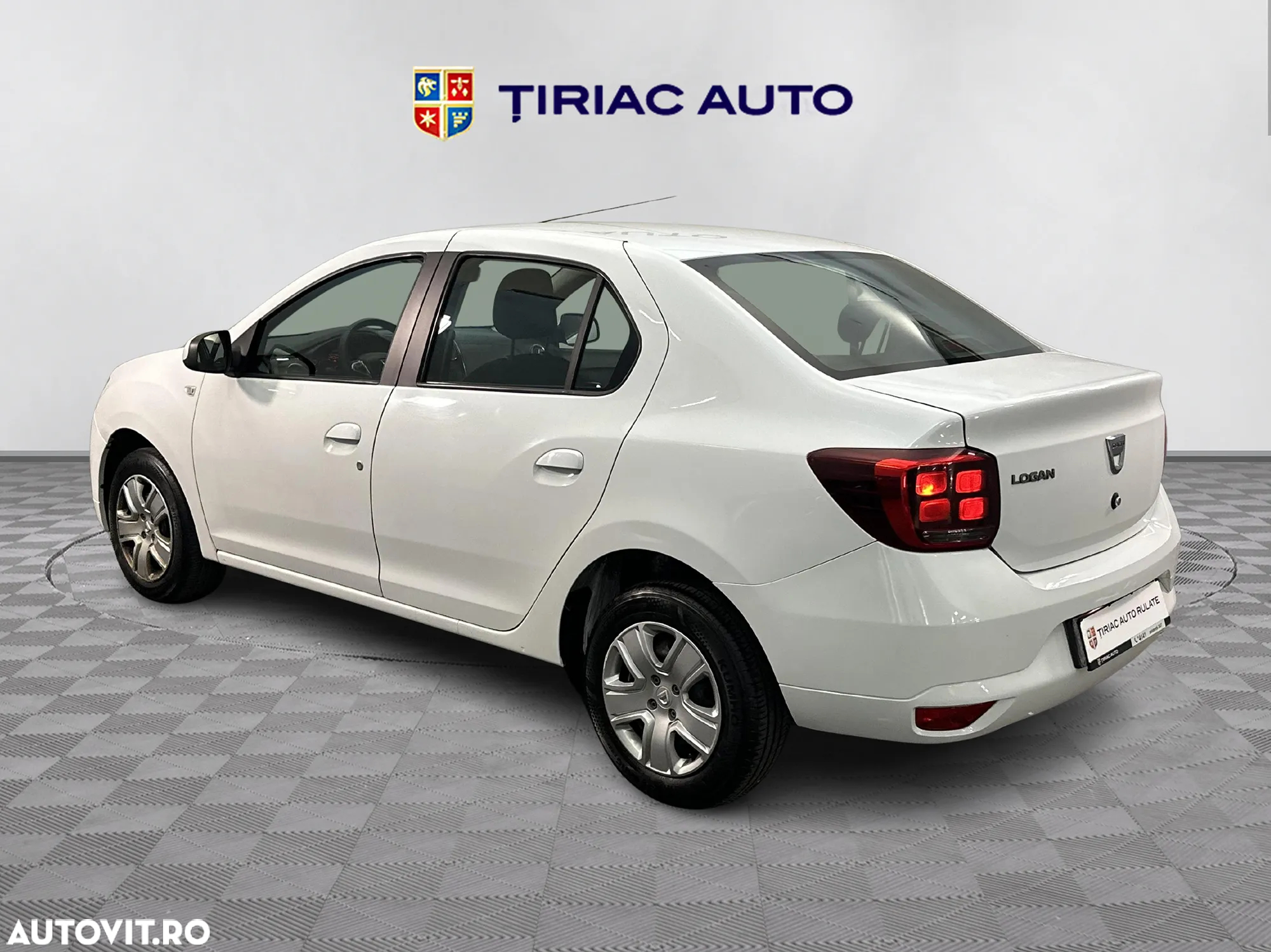 Dacia Logan - 3