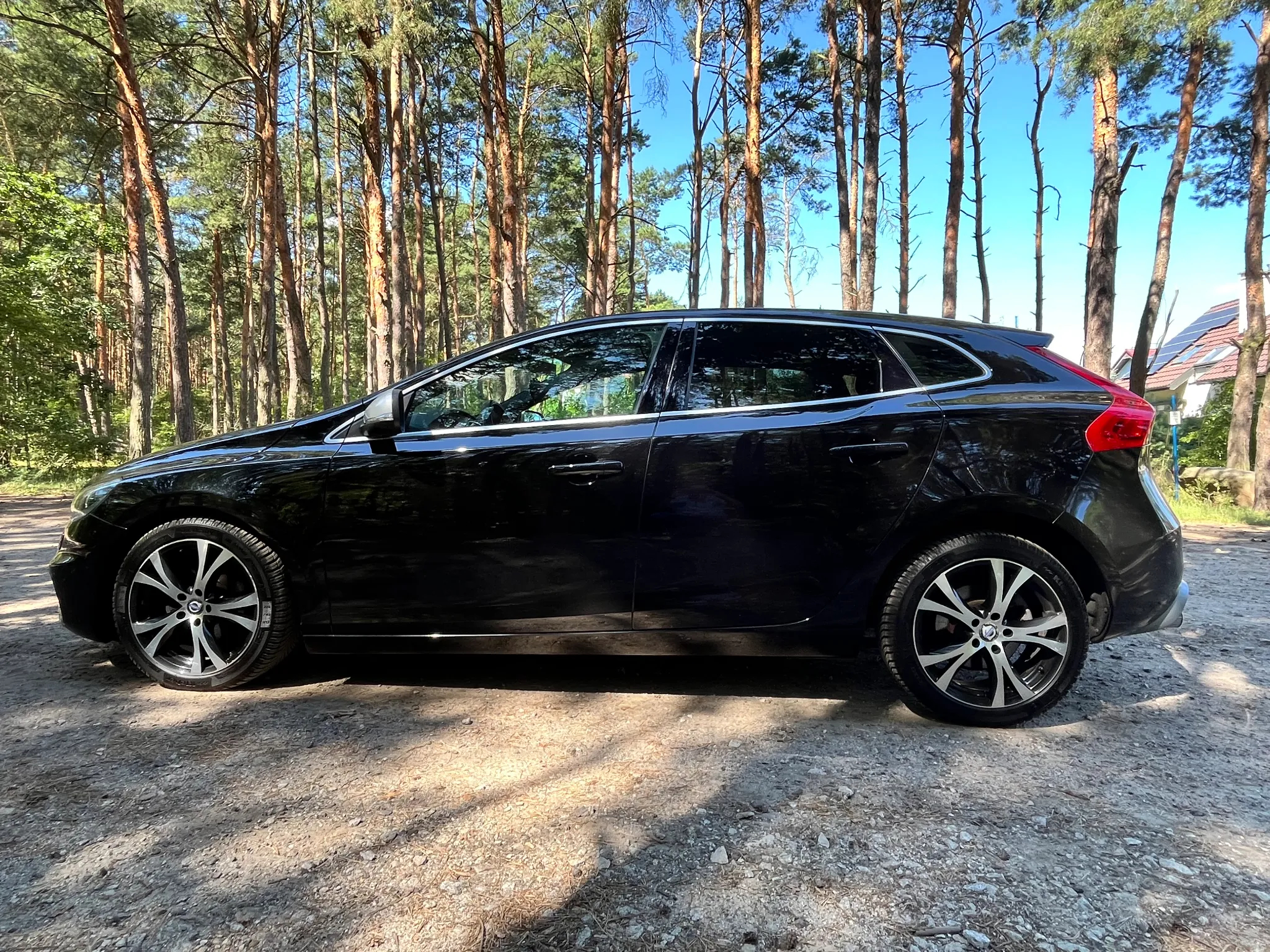 Volvo V40 D2 Drive-E R-Design Momentum - 5