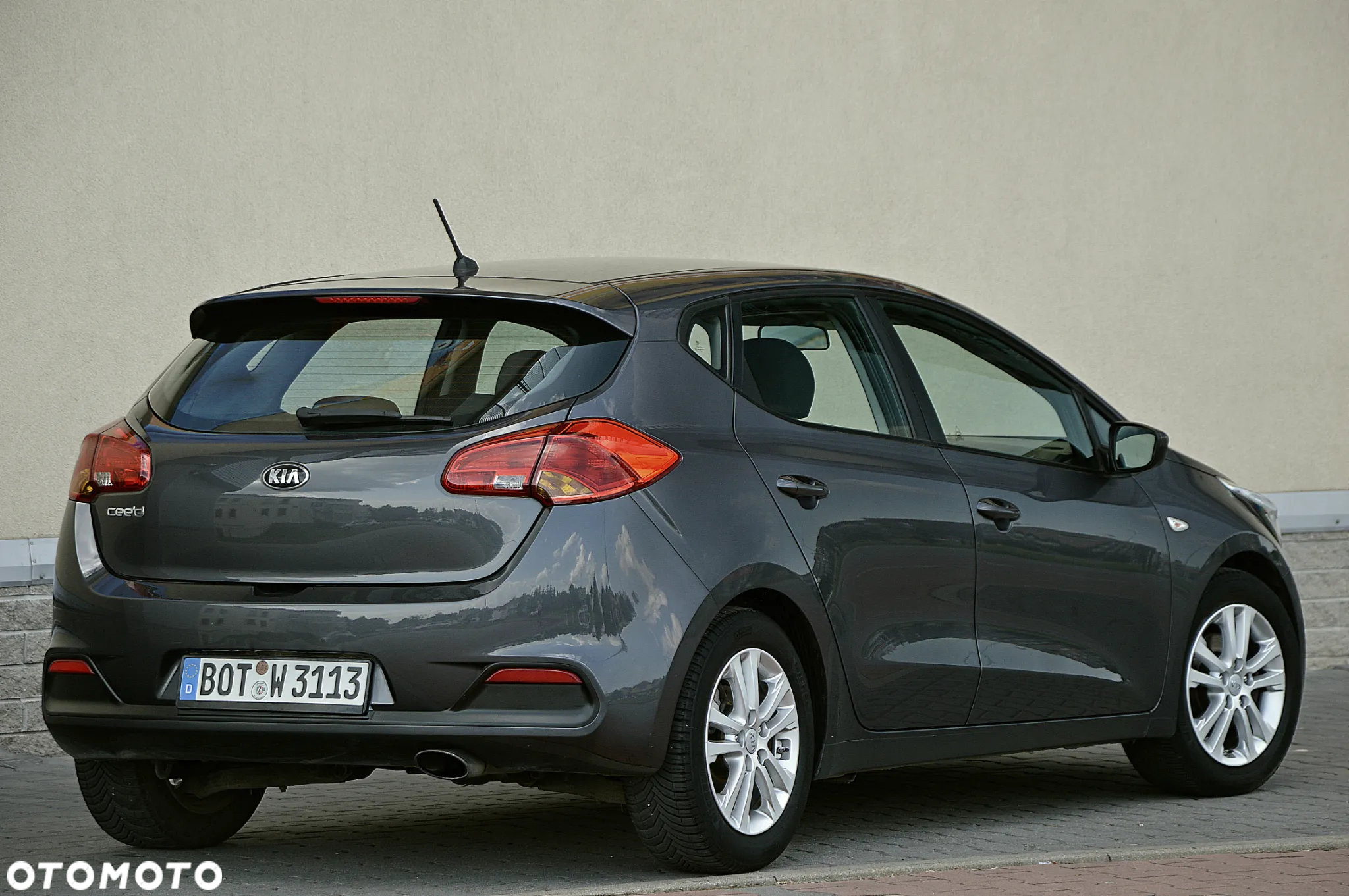 Kia Ceed 1.4 CVVT SW Attract - 19