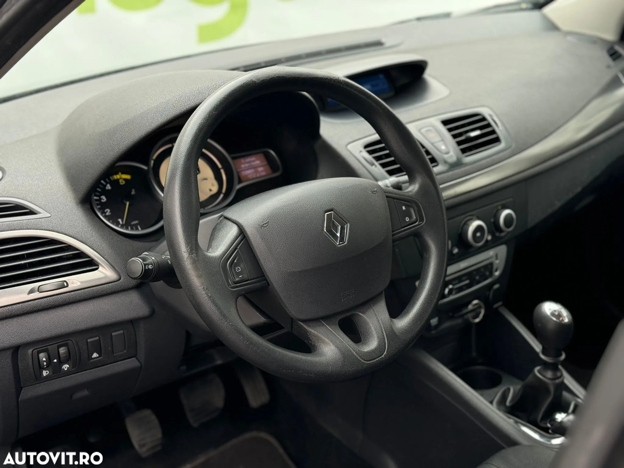 Renault Megane ENERGY dCi Life - 40