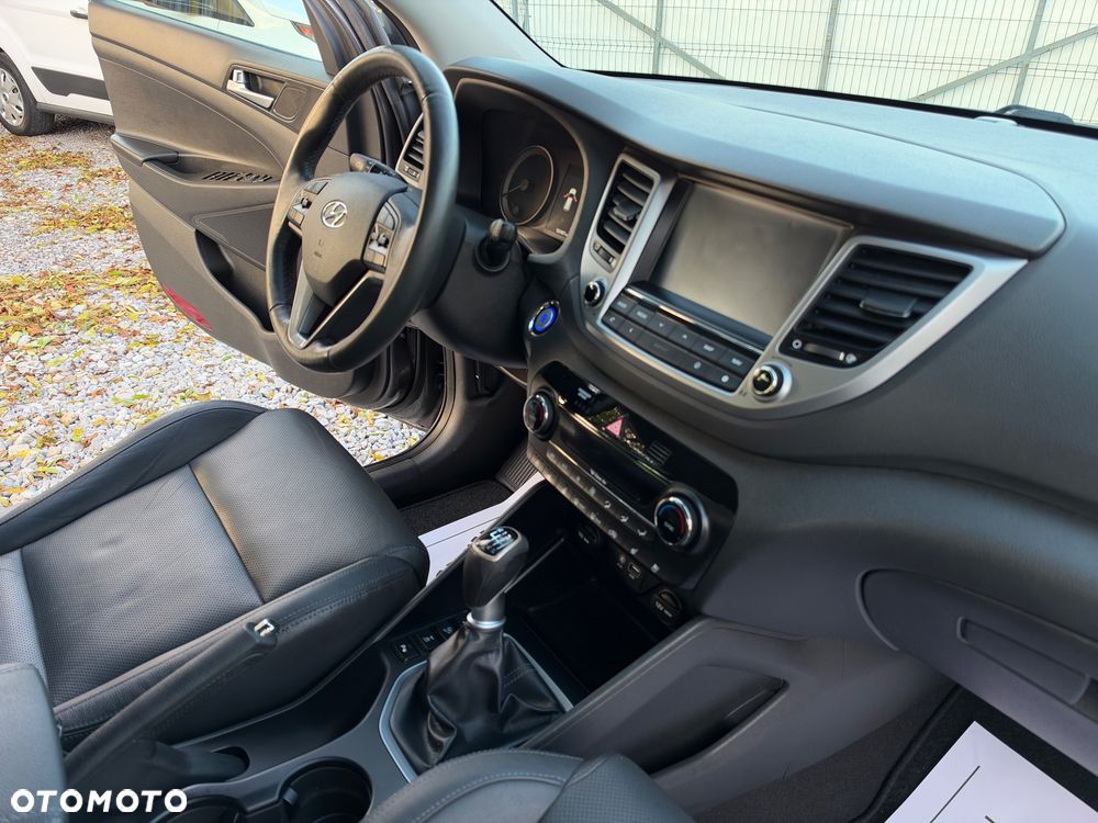 Hyundai Tucson 2.0 CRDI 4WD Premium - 31
