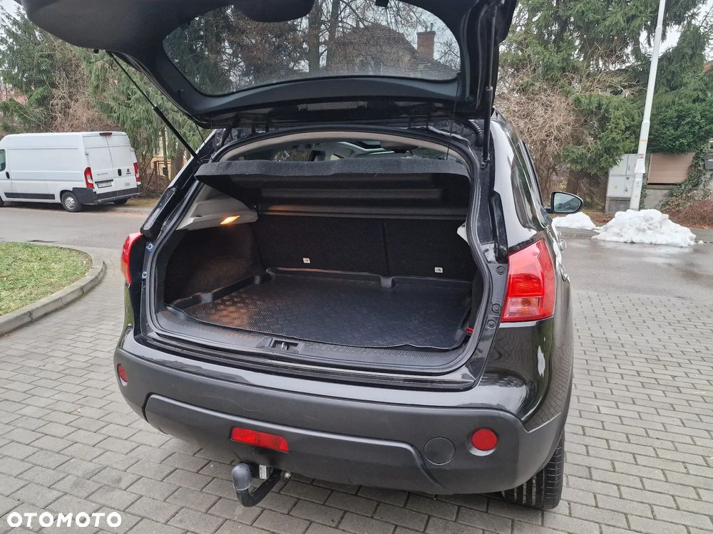 Nissan Qashqai 2.0 4x4 Acenta - 24