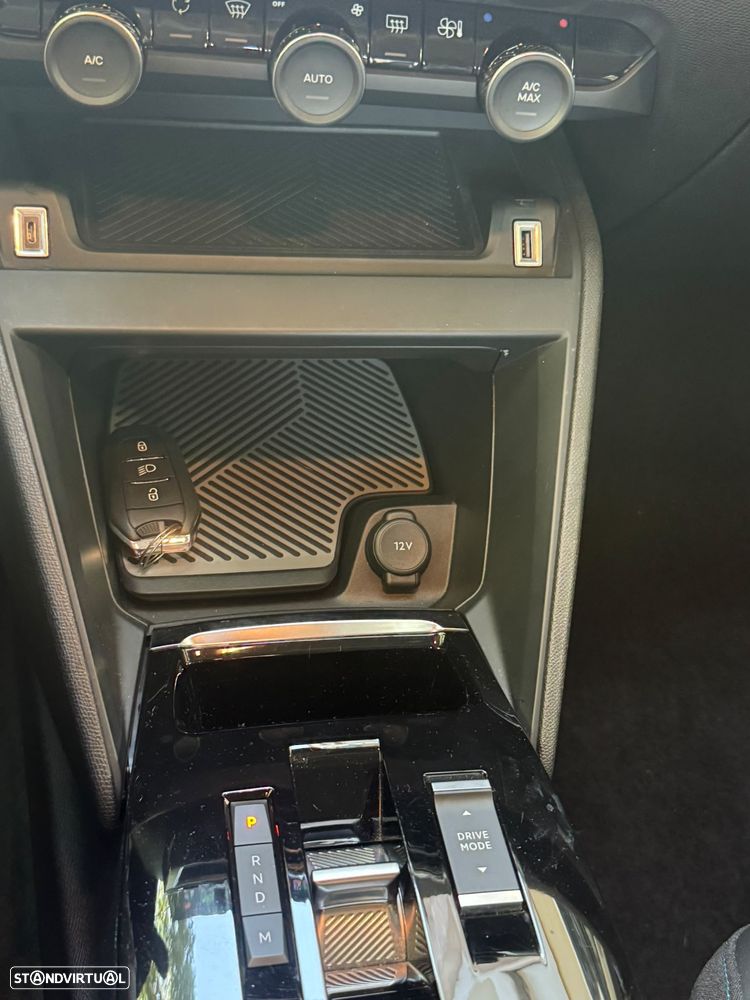 Citroën C4 X 1.2 PureTech Max EAT8 - 39