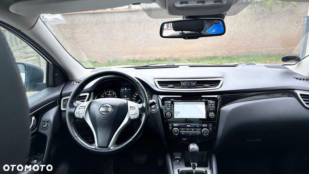 Nissan Qashqai 1.2 DIG-T Xtronic TEKNA+ - 28