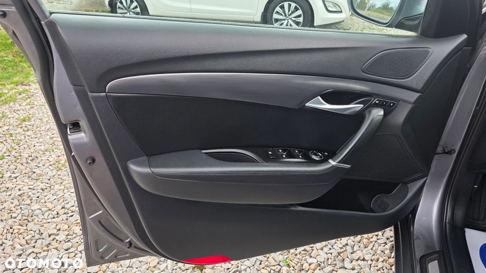 Hyundai i40 Kombi 1.7 CRDi DCT Premium - 16