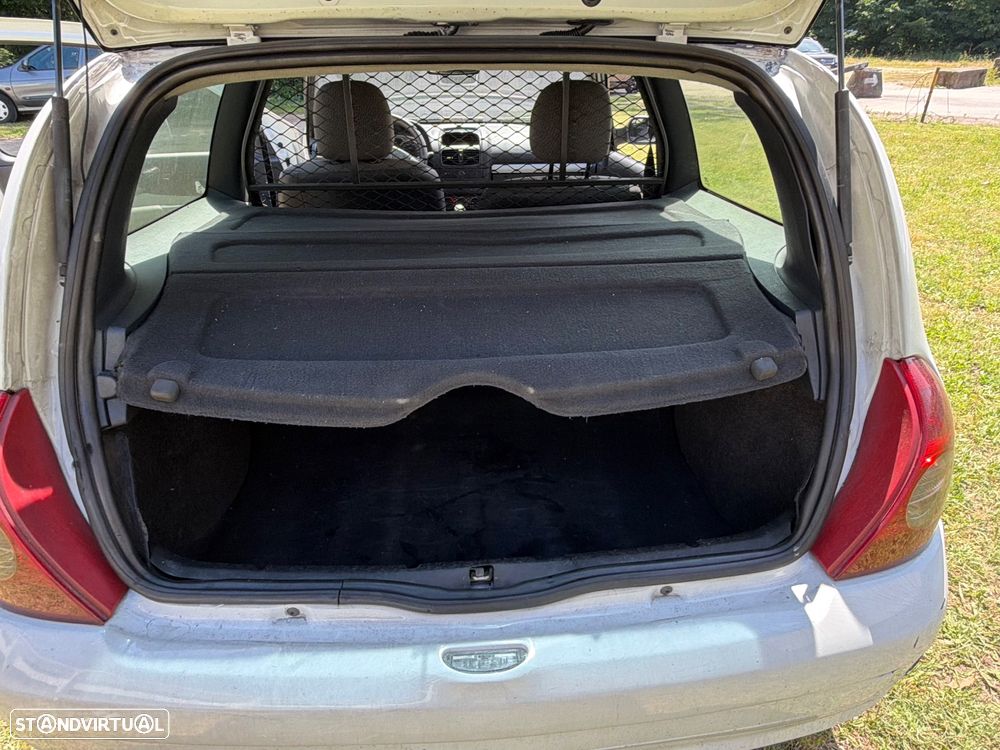 Renault Clio - 28
