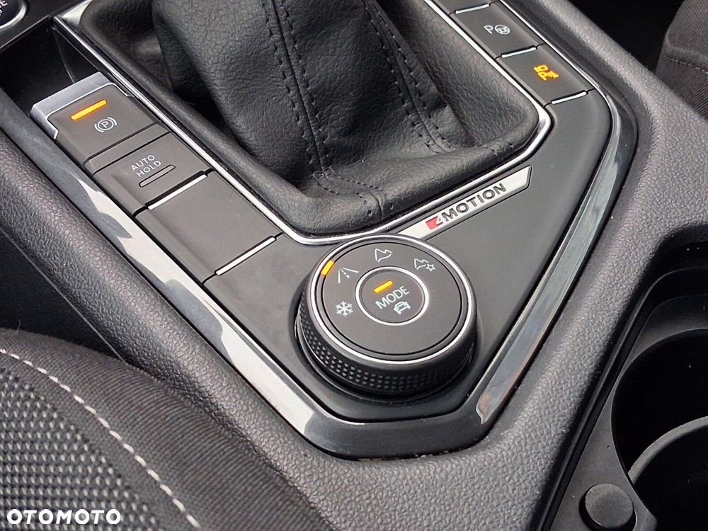 Volkswagen Tiguan 2.0 TSI 4Mot Elegance DSG - 17