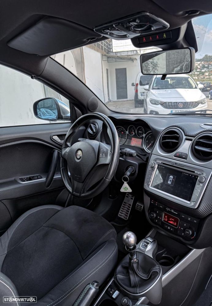 Alfa Romeo MiTo 1.3 JTDM - 10