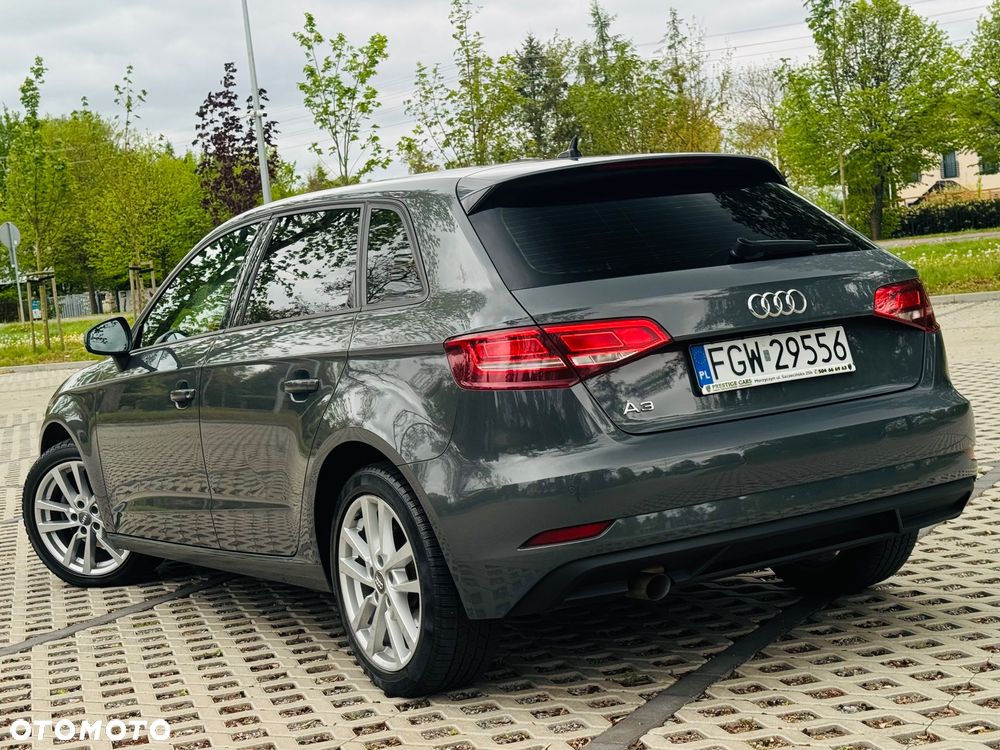 Audi A3 Sportback 30 TDI Edition One - 13