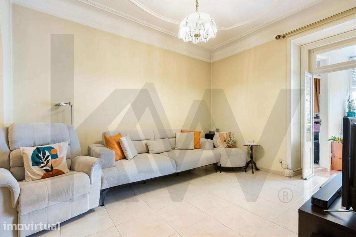 Amplitude e Centralidade na Alameda: T4+1 com 123 m2 a 1 minuto do Met - Grande imagem: 2/25